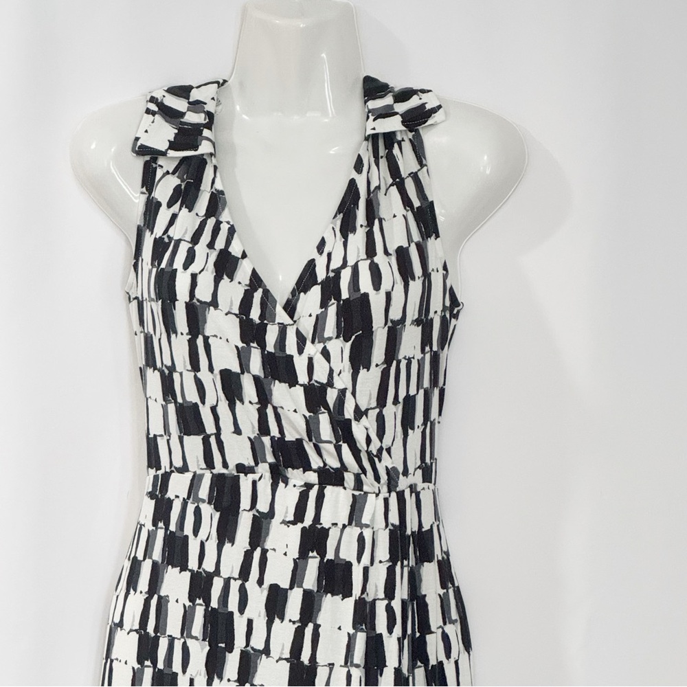 Seraphine Maternity Dress Size 6 Black and White Print